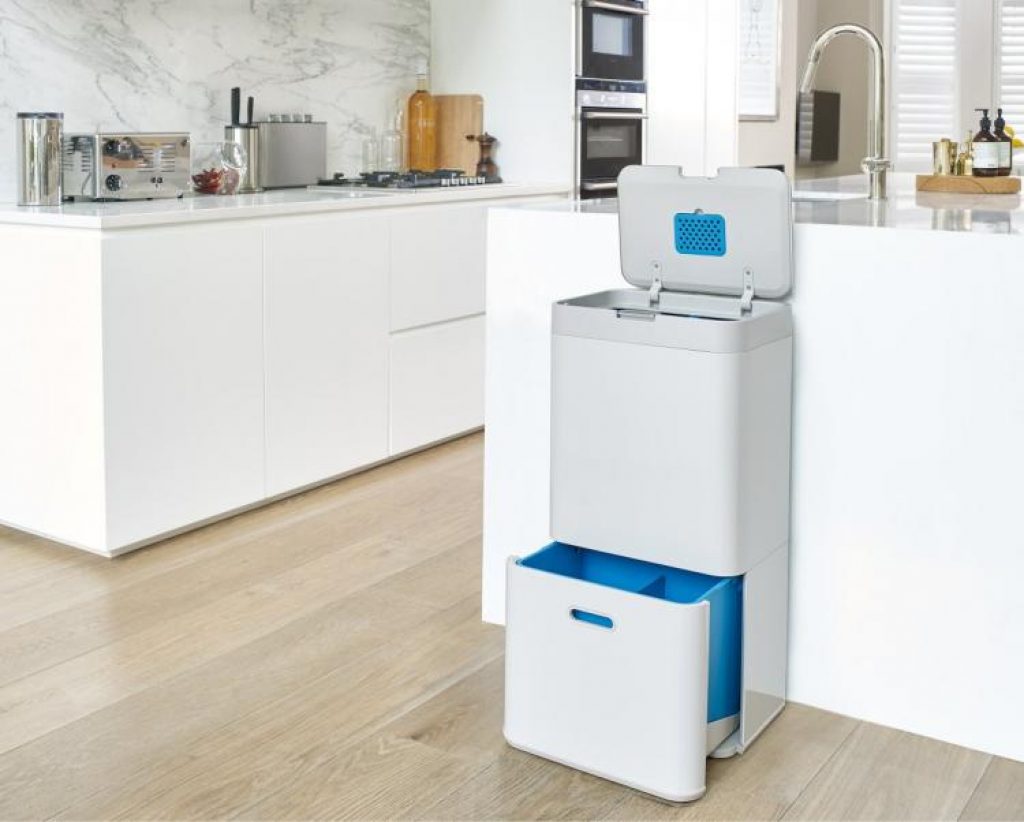 Smart Garbage Can That Sorts Your Waste For You